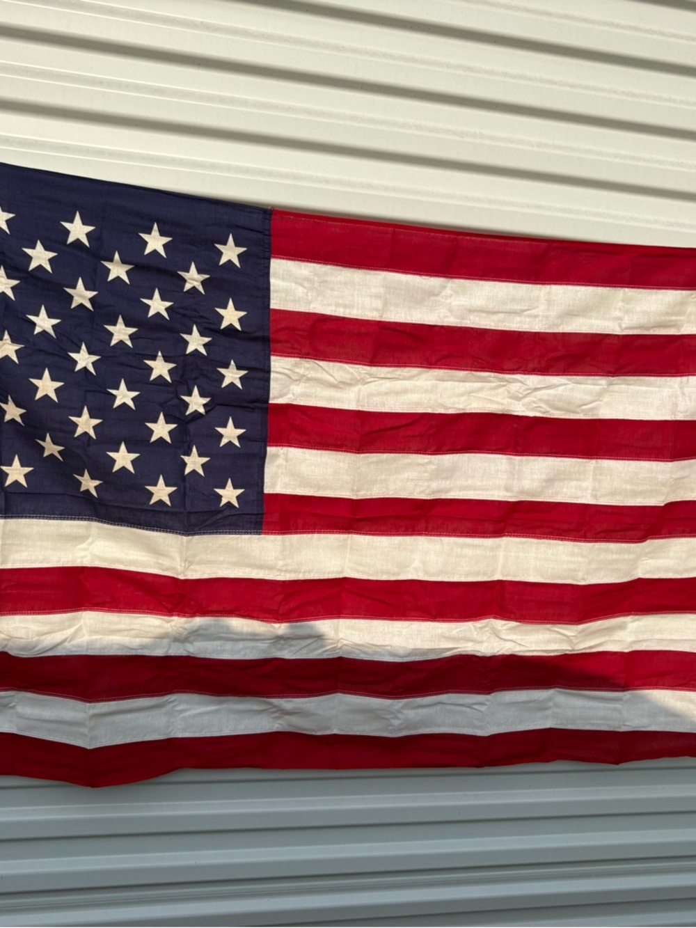 Vintage Style American Flag - Red, White & Navy